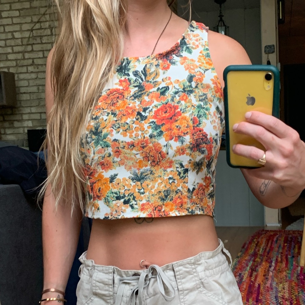 2/$25 Soprano Floral Cropped Tank Zippered Back